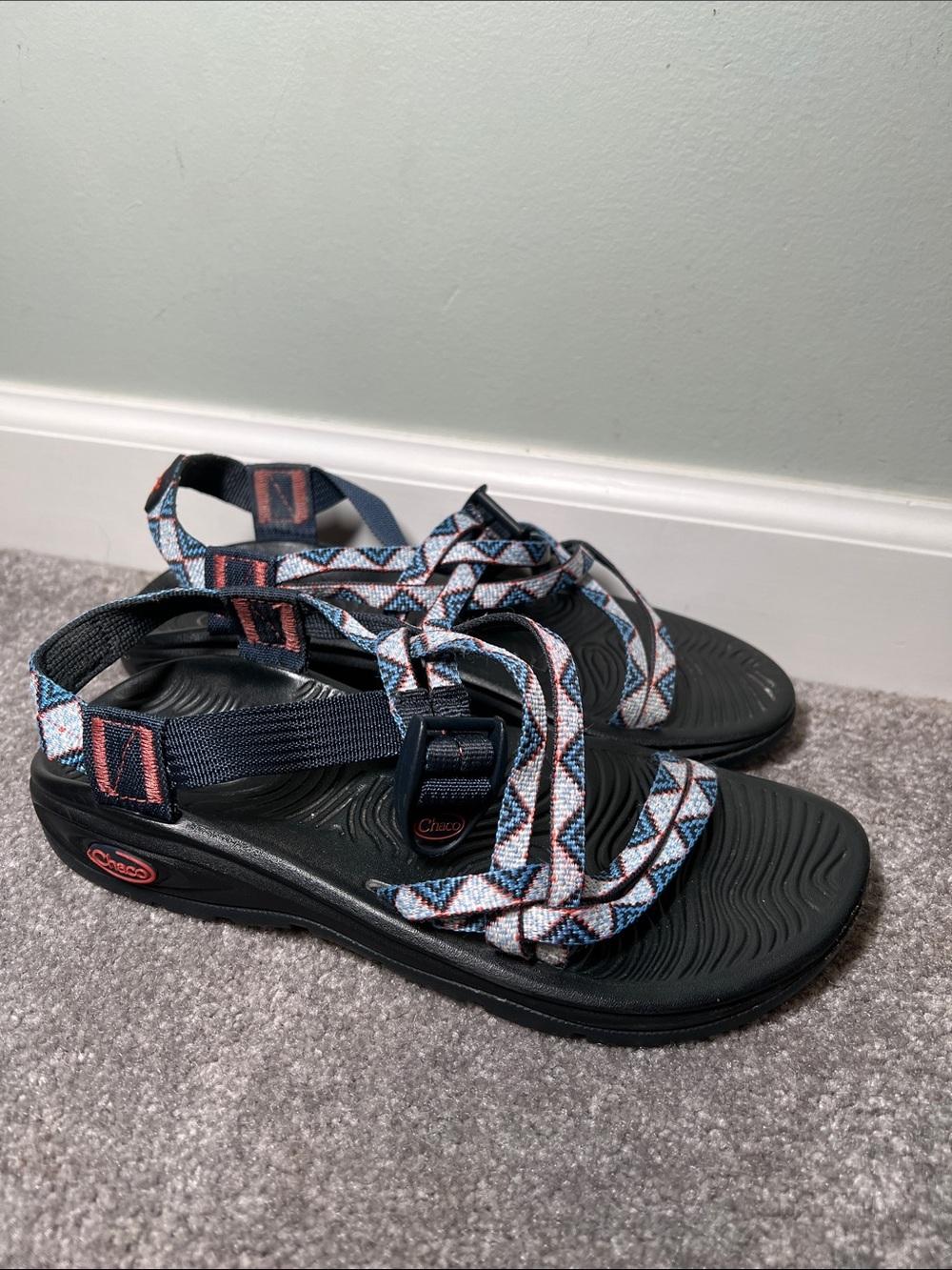 Chacos Strappy Sandals Hiking Shoes Blue size 7